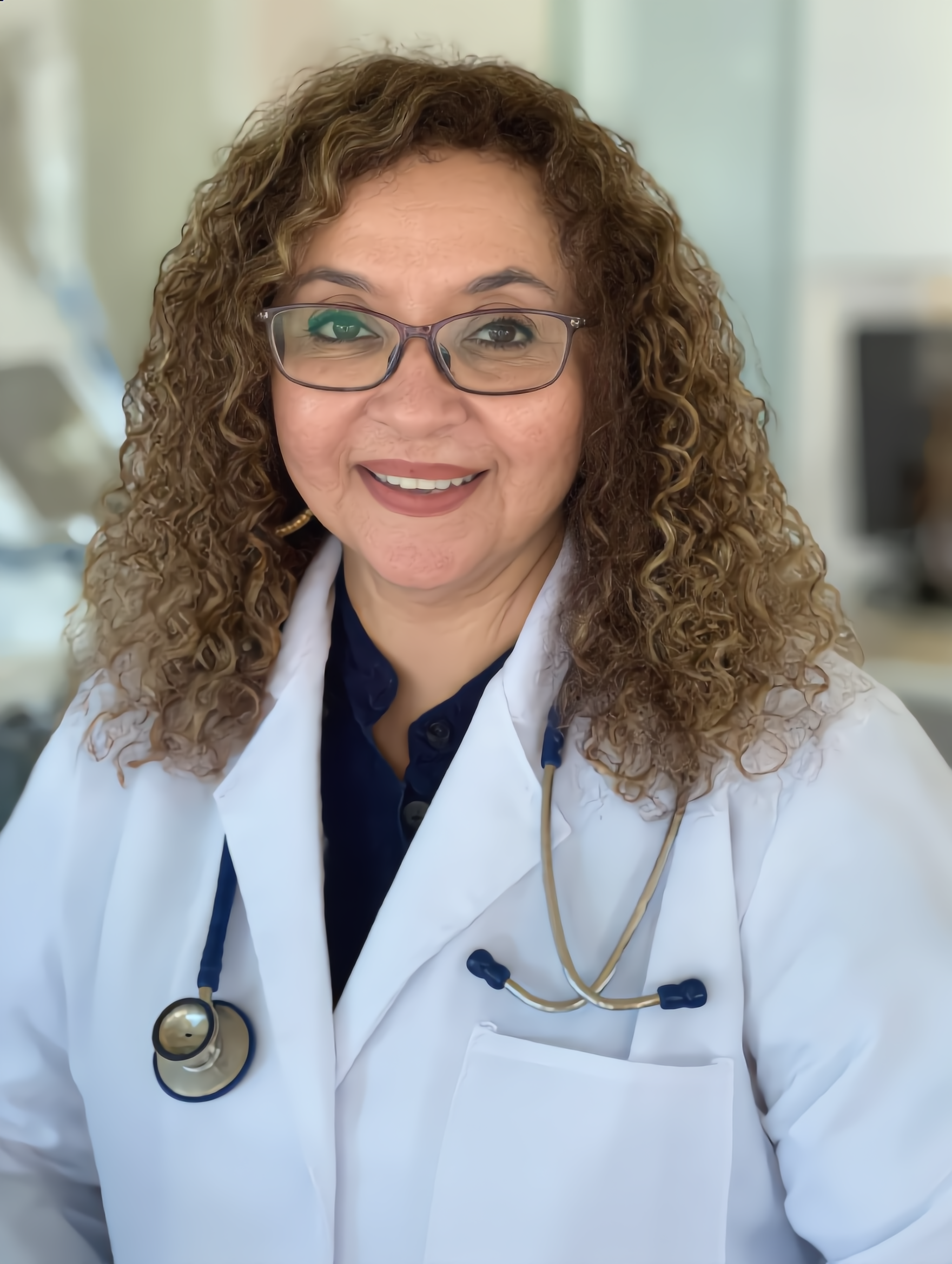 Dr. Pemmi Dhillon — Hair Loss Doctor Kuala Lumpur